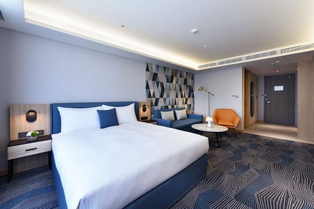 Fullon Poshtel - Kaohsiung Hotel Buitenkant foto