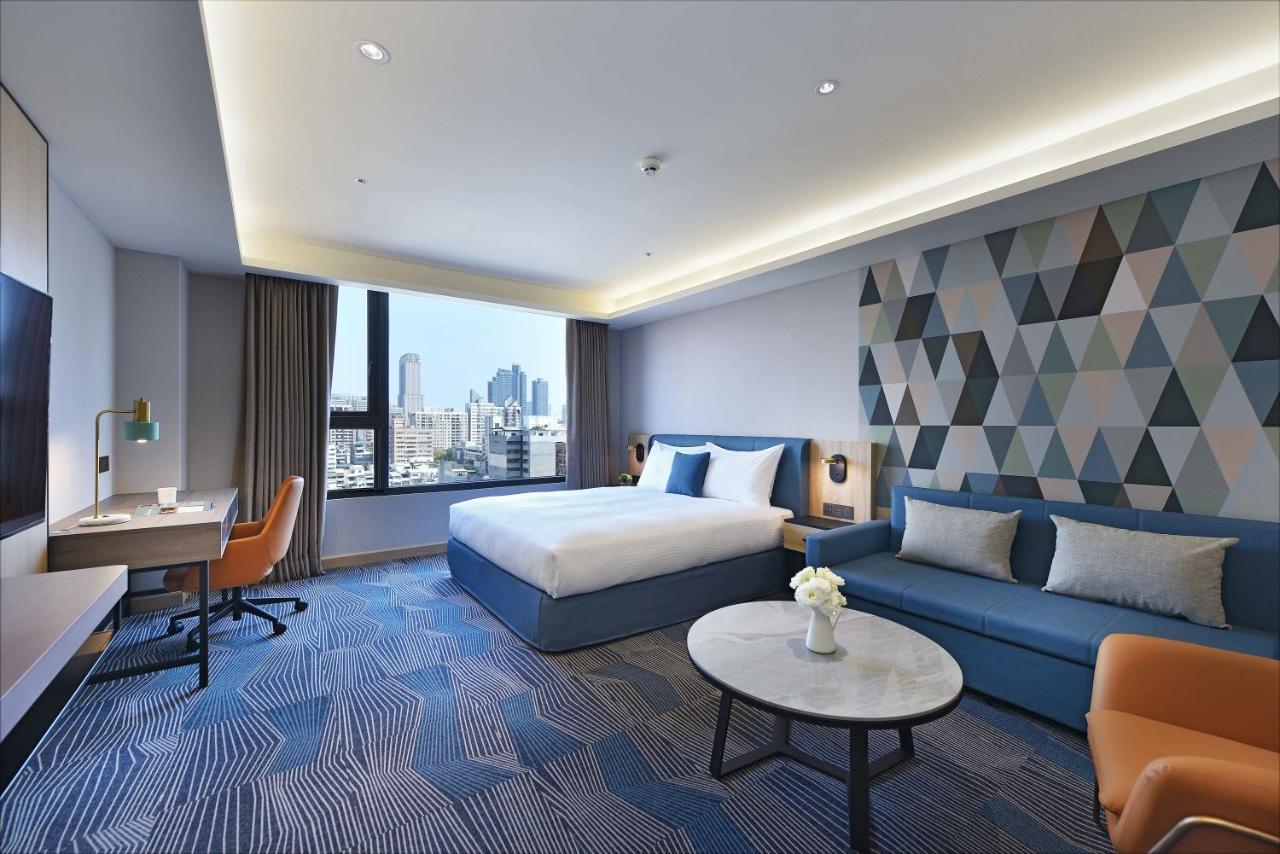 Fullon Poshtel - Kaohsiung Hotel Buitenkant foto