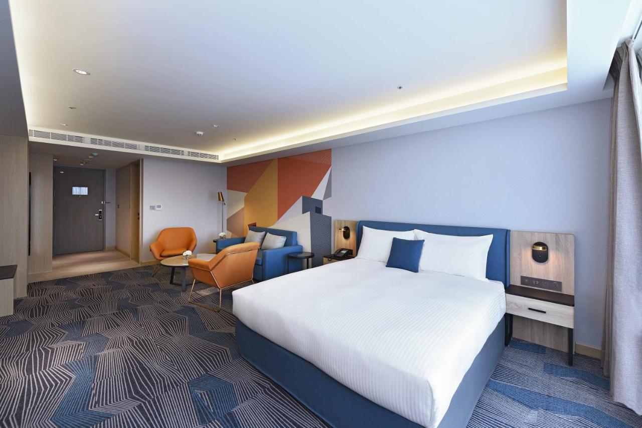 Fullon Poshtel - Kaohsiung Hotel Buitenkant foto