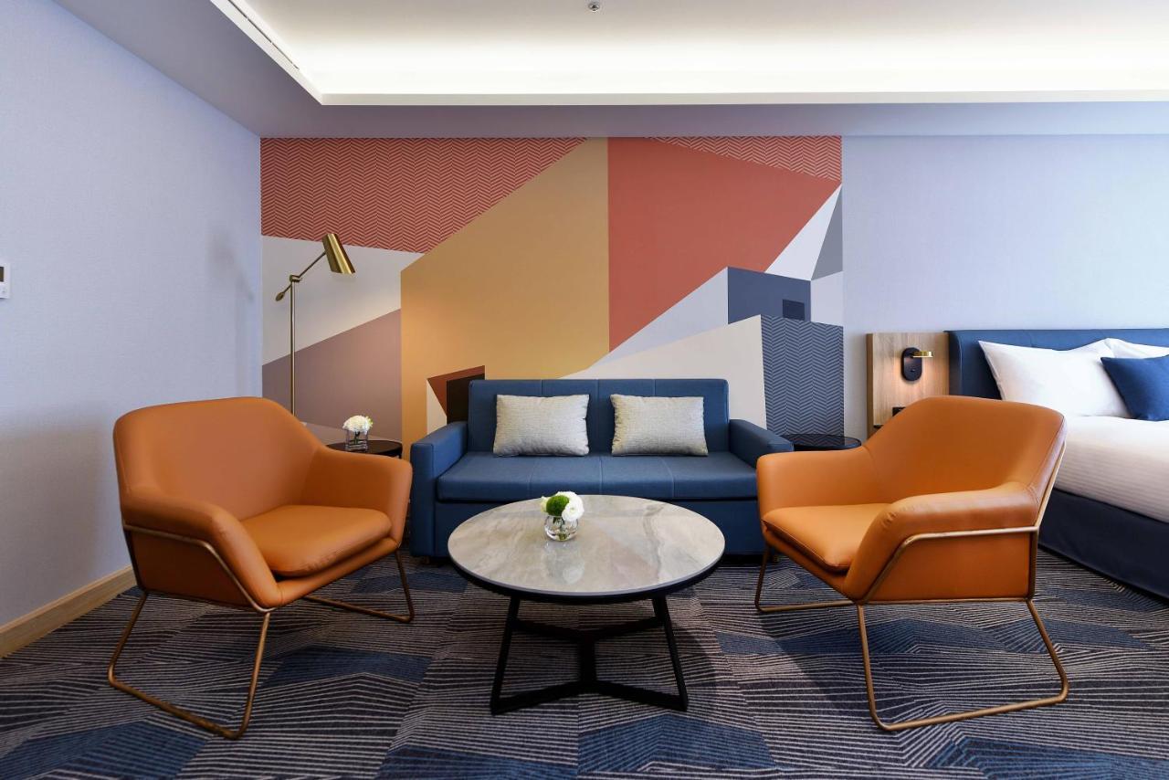 Fullon Poshtel - Kaohsiung Hotel Buitenkant foto