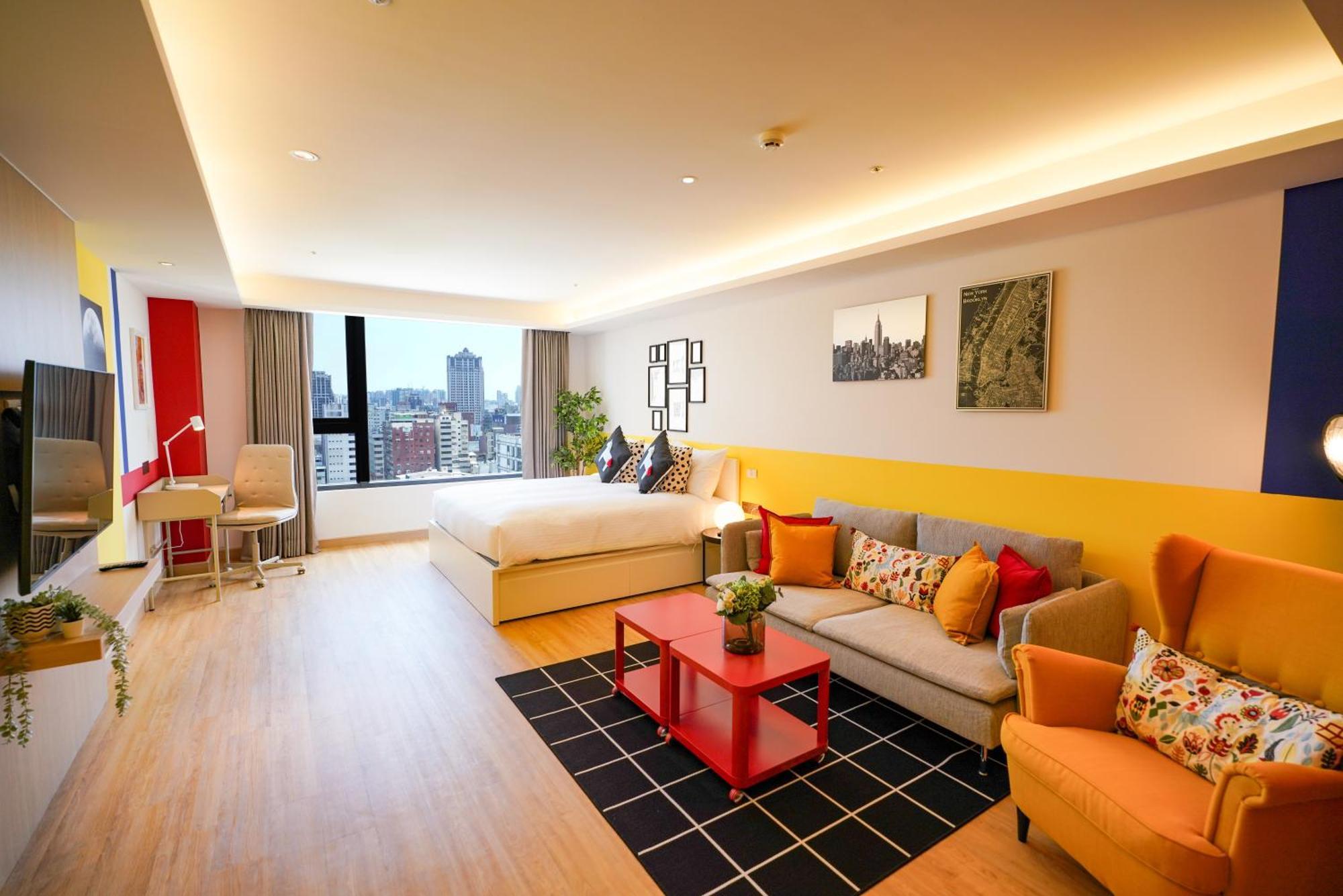 Fullon Poshtel - Kaohsiung Hotel Buitenkant foto