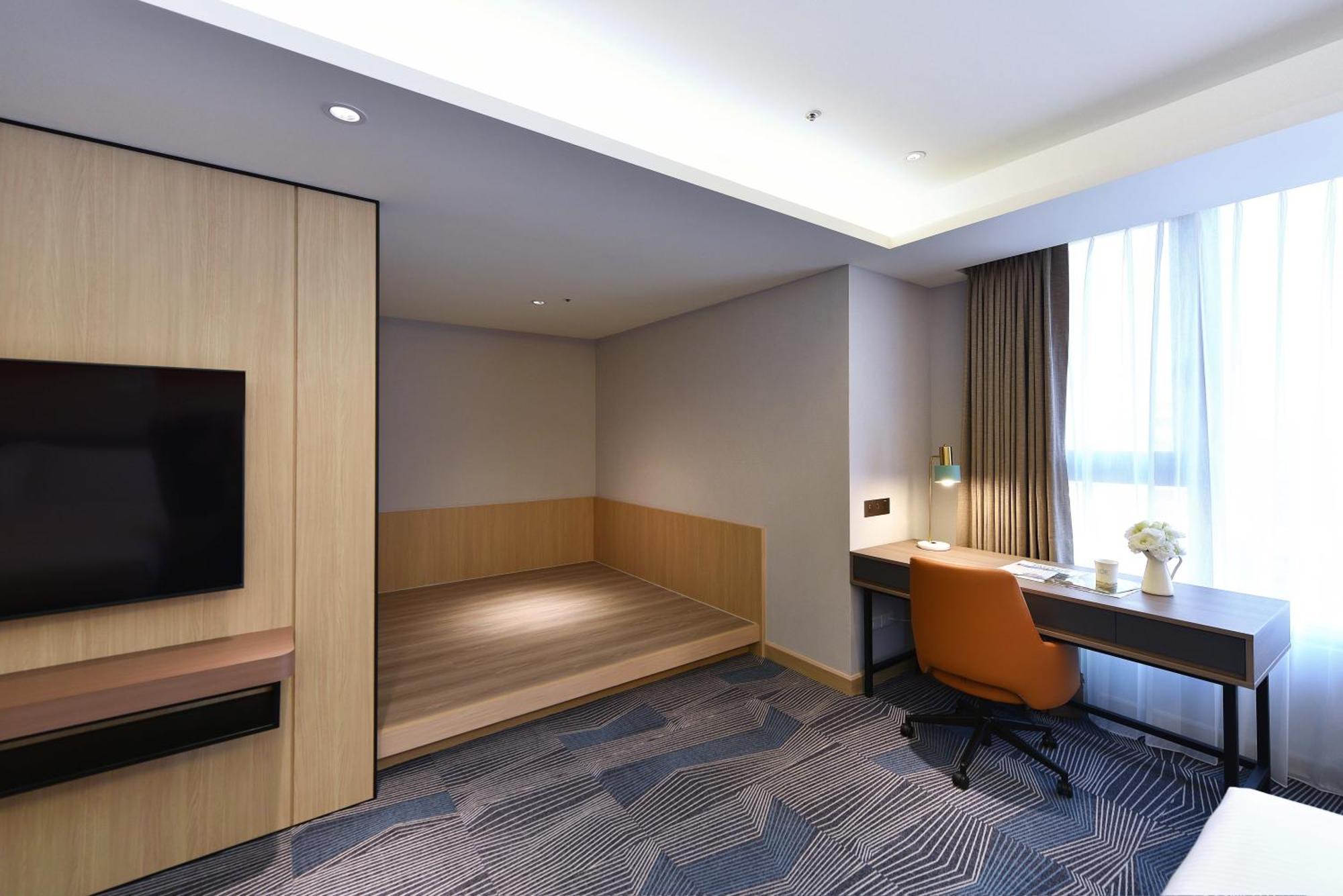 Fullon Poshtel - Kaohsiung Hotel Buitenkant foto